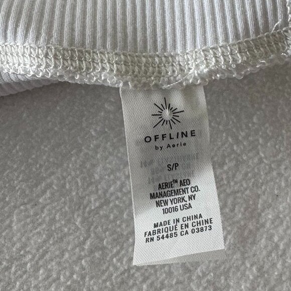 Aerie Offline 7" White Ribbed Bike Short - NWOT - Picture 4 of 4